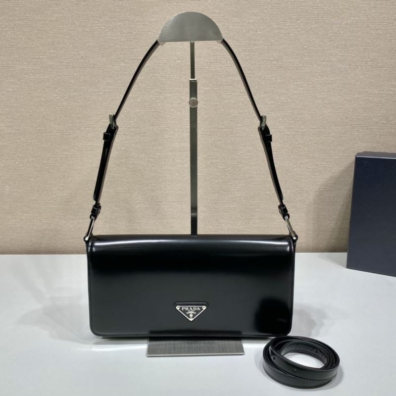 Pra*a top handle bags
